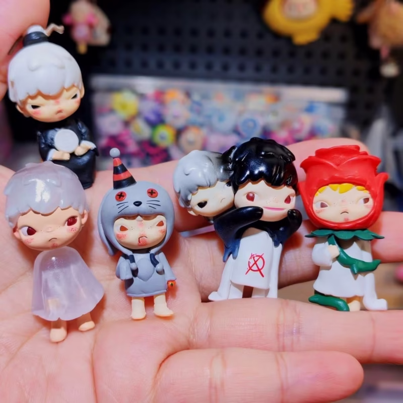 Skullpanda Hirono Handmade Fashion DIY for Keychain Addicts: Dimoo Customized Mini Figure Miniature Toy - Image 2