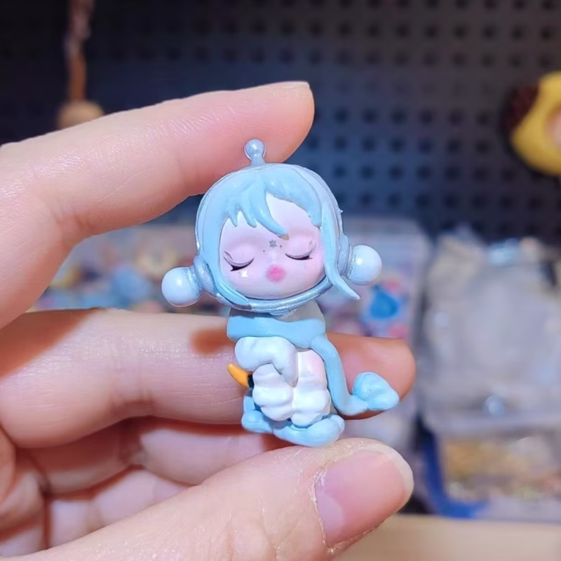 Pen Keychain Fashion DIY Skullpanda Dimoo Mini Figure Customized Ornament Miniature Toy Handmade Tiny Doll
