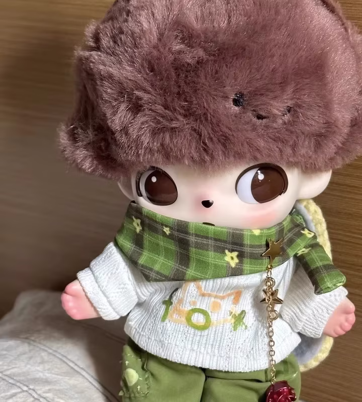 Concerning the Dimoo Adorable Handmade Doll Clothesand Cartoon Doll Clothes Accessories set, it is designed to enhance the style of your favorite vinyl dolls and will bring a delightful addition to your cherished collection